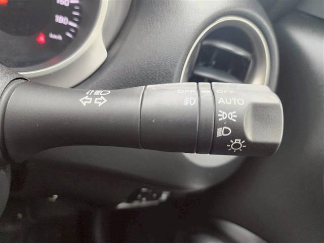 ジューク １６ＧＴ　ＦＯＵＲ　純正ナビＢＴ，ＣＤ，ＤＶＤ，ワンセグＴＶ　純正ドラレコ　バックカメラ　オートライト　オートダウンミラー　ＭＴモード付ＡＴ　オートエアコン　純正ＡＷ　ＥＴＣ（11枚目）