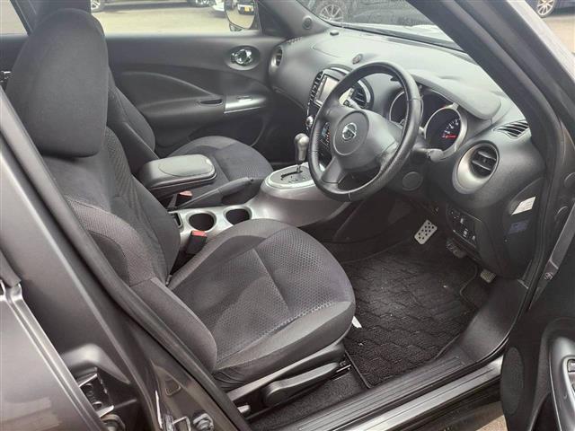 ジューク １６ＧＴ　ＦＯＵＲ　純正ナビＢＴ，ＣＤ，ＤＶＤ，ワンセグＴＶ　純正ドラレコ　バックカメラ　オートライト　オートダウンミラー　ＭＴモード付ＡＴ　オートエアコン　純正ＡＷ　ＥＴＣ（16枚目）