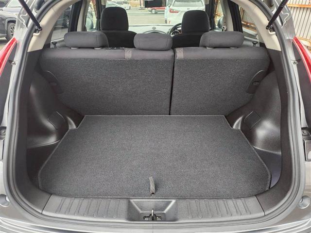 ジューク １６ＧＴ　ＦＯＵＲ　純正ナビＢＴ，ＣＤ，ＤＶＤ，ワンセグＴＶ　純正ドラレコ　バックカメラ　オートライト　オートダウンミラー　ＭＴモード付ＡＴ　オートエアコン　純正ＡＷ　ＥＴＣ（24枚目）