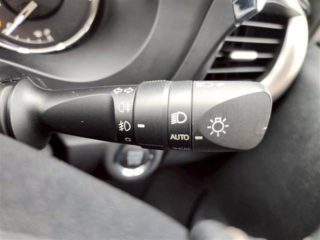 ハイラックス Z 純正ナビBT/CD/DVD/フルセグTV バックカメラ トヨタセーフティーセンス レーダークルコン プリクラッシュセーフティー ベッドライナー フロントバンパーガード(15枚目)