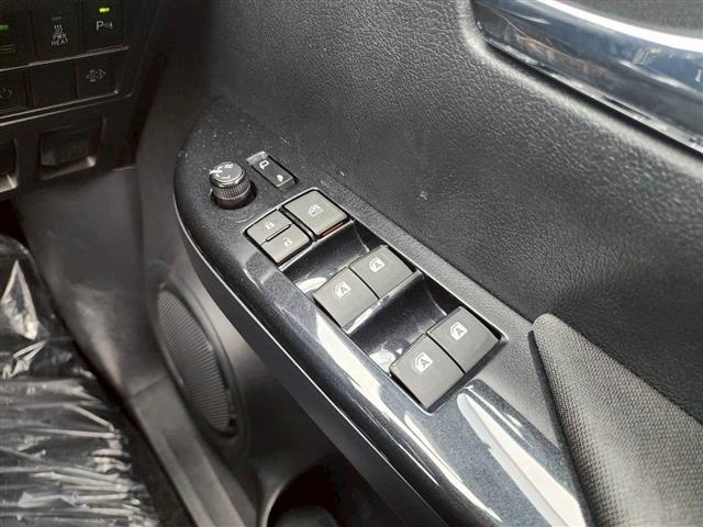 ハイラックス Z 純正ナビBT/CD/DVD/フルセグTV バックカメラ トヨタセーフティーセンス レーダークルコン プリクラッシュセーフティー ベッドライナー フロントバンパーガード(20枚目)