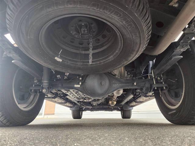 ハイラックス Z 純正ナビBT/CD/DVD/フルセグTV バックカメラ トヨタセーフティーセンス レーダークルコン プリクラッシュセーフティー ベッドライナー フロントバンパーガード(39枚目)