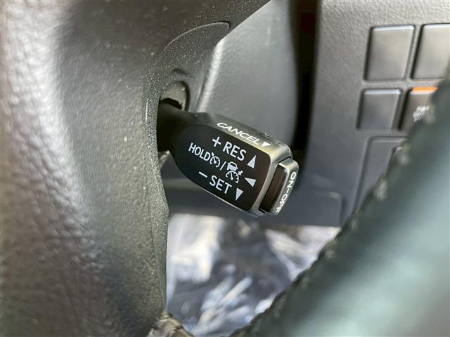 ヴェルファイアハイブリッド ＺＲ　純正１０インチナビ　Ｂｌｕｅｔｏｏｔｈ　バックカメラ　ＥＴＣ２．０　ドラレコ　オートブレーキホールド　シートメモリー　両側パワースライドドア　電動格納ミラー　フォグライト　純正エンジンスターター（15枚目）