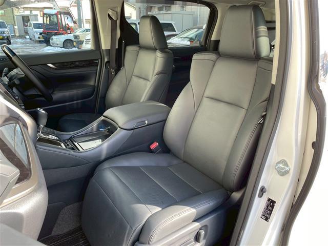 ヴェルファイアハイブリッド ＺＲ　純正１０インチナビ　Ｂｌｕｅｔｏｏｔｈ　バックカメラ　ＥＴＣ２．０　ドラレコ　オートブレーキホールド　シートメモリー　両側パワースライドドア　電動格納ミラー　フォグライト　純正エンジンスターター（27枚目）