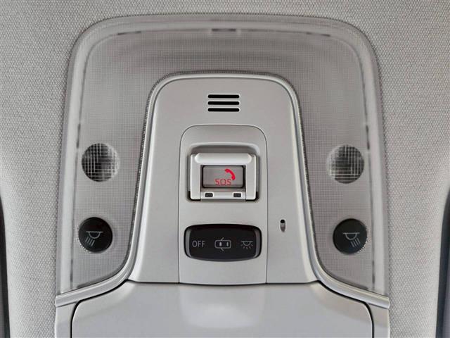 プリウス Ｓツーリングセレクション・ブラックエディション　フルエアロ　エンジンスターター　バックカメラ　ワイパーデアイサー　コーナーセンサー前後　純正ＡＷ　純正オーディオ　オートライト　オートハイビーム　シートヒーター　コーナーセンサー前後（22枚目）