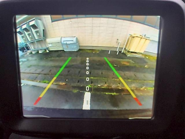 ジープ・レネゲード4xe リミテッド 4xe 純正ナビ バックカメラ ルーフレール ブラインドスポットモニター 前席パワーシート 前席シートヒーター ステアリングヒーター ドラレコ ETC2.0 クルーズコントロール ヒルディセントコントロール(5枚目)