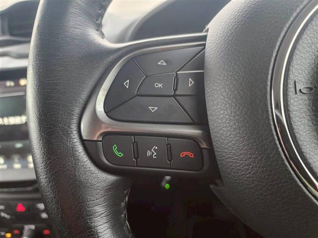 ジープ・レネゲード4xe リミテッド 4xe 純正ナビ バックカメラ ルーフレール ブラインドスポットモニター 前席パワーシート 前席シートヒーター ステアリングヒーター ドラレコ ETC2.0 クルーズコントロール ヒルディセントコントロール(11枚目)