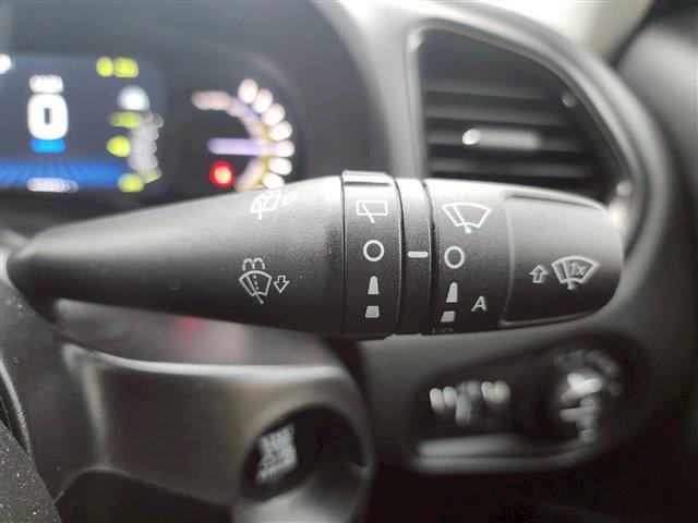 ジープ・レネゲード4xe リミテッド 4xe 純正ナビ バックカメラ ルーフレール ブラインドスポットモニター 前席パワーシート 前席シートヒーター ステアリングヒーター ドラレコ ETC2.0 クルーズコントロール ヒルディセントコントロール(14枚目)