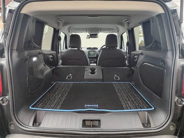 ジープ・レネゲード4xe リミテッド 4xe 純正ナビ バックカメラ ルーフレール ブラインドスポットモニター 前席パワーシート 前席シートヒーター ステアリングヒーター ドラレコ ETC2.0 クルーズコントロール ヒルディセントコントロール(28枚目)