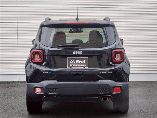 ジープ・レネゲード4xe リミテッド 4xe 純正ナビ バックカメラ ルーフレール ブラインドスポットモニター 前席パワーシート 前席シートヒーター ステアリングヒーター ドラレコ ETC2.0 クルーズコントロール ヒルディセントコントロール(35枚目)