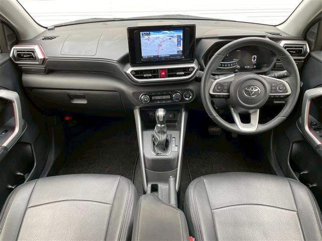 ライズ Ｚ　社外メモリーナビ　フルエアロ　フロント・リヤフォグライト　ステアリングリモコン　電動格納ミラー　クラッツィオシートカバー　マフラーカッター（2枚目）