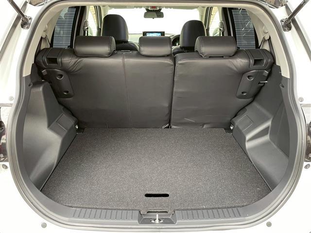 ライズ Ｚ　社外メモリーナビ　フルエアロ　フロント・リヤフォグライト　ステアリングリモコン　電動格納ミラー　クラッツィオシートカバー　マフラーカッター（27枚目）