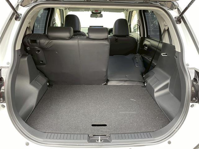 ライズ Ｚ　社外メモリーナビ　フルエアロ　フロント・リヤフォグライト　ステアリングリモコン　電動格納ミラー　クラッツィオシートカバー　マフラーカッター（28枚目）