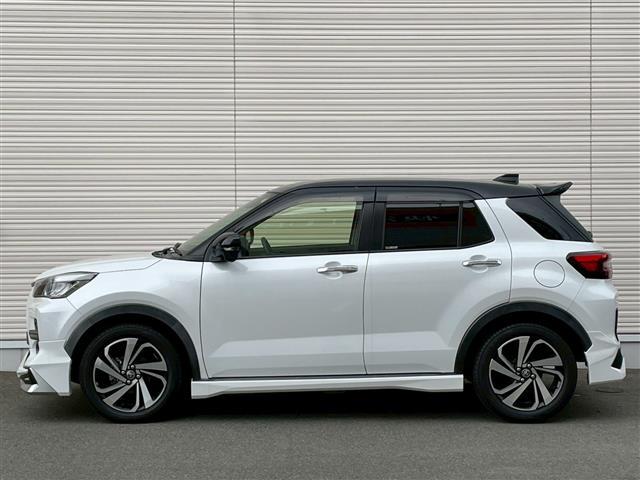 ライズ Ｚ　社外メモリーナビ　フルエアロ　フロント・リヤフォグライト　ステアリングリモコン　電動格納ミラー　クラッツィオシートカバー　マフラーカッター（32枚目）