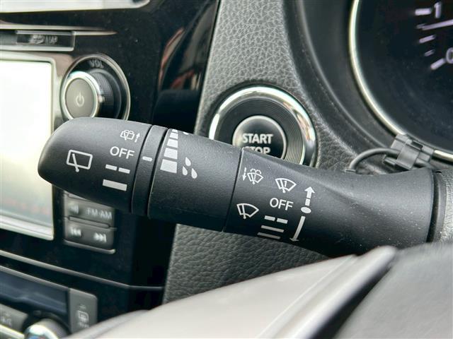 エクストレイル 20X エマージェンシーブレーキパッケージ 純正SDナビ アラウンドビューモニター 電動格納ミラー ステアリングリモコン フォグライト BSM 前後ドライブレコーダー ETC クルーズコントロール 純正アルミホイール(11枚目)