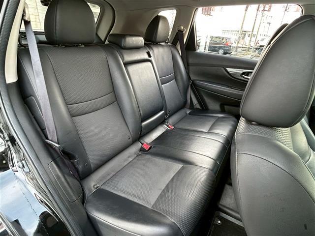 エクストレイル 20X エマージェンシーブレーキパッケージ 純正SDナビ アラウンドビューモニター 電動格納ミラー ステアリングリモコン フォグライト BSM 前後ドライブレコーダー ETC クルーズコントロール 純正アルミホイール(27枚目)