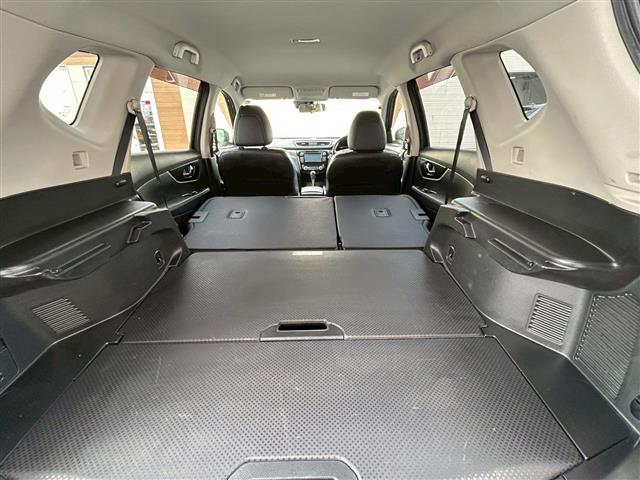 エクストレイル 20X エマージェンシーブレーキパッケージ 純正SDナビ アラウンドビューモニター 電動格納ミラー ステアリングリモコン フォグライト BSM 前後ドライブレコーダー ETC クルーズコントロール 純正アルミホイール(30枚目)