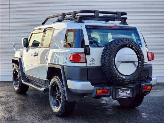 FJクルーザー ベースグレード バックカメラ クリアランスソナー カロッツェリアSDナビ ルーフラック BFグッドリッチT/A MKW AW 背面タイヤ ETC(32枚目)