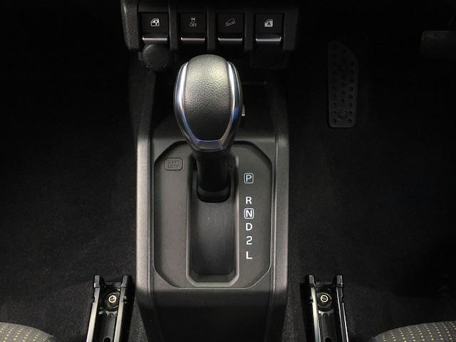 XC FARM3インチアップコイル ジオランダーM/T ハニカムメッシュグリル オーバーフェンダ シートヒーター ヒルディセントコントロール LEDヘッドライト アンダーガード スマートキー 電動格納ミラー(46枚目)