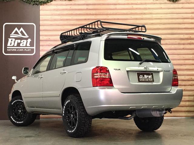 FOUR 4WD 5名乗 走行距離4.0万km 純正エンジンスターター 純正HDDナビ(CD、DVD、MD、FM/AM) 純正フロアマット ETC ルーフレール キーレス スペアキー 純正アルミホイール付き(15枚目)