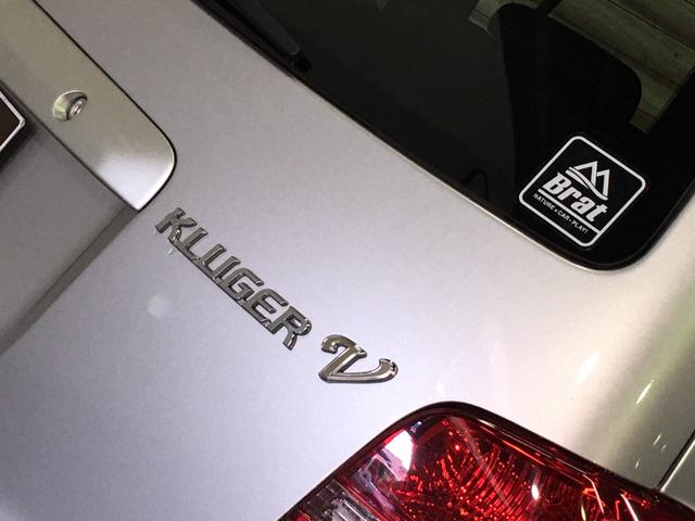 FOUR 4WD 5名乗 走行距離4.0万km 純正エンジンスターター 純正HDDナビ(CD、DVD、MD、FM/AM) 純正フロアマット ETC ルーフレール キーレス スペアキー 純正アルミホイール付き(19枚目)