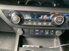 ���䤤��碌�ϣ£��������ԣţ̡����������ݣ��������ݣ��������ޤǡ����£����������̣ɣΣš��ɣġ��ڡ������������������ɲäǼ̿���ư���������ǽ�Ǥ����� 6