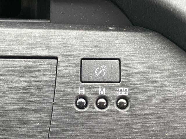 プリウス Ｌ　ハイブリッド　ドライブレコーダー　オートライト　スマートキー　電動格納ミラー　ＣＶＴ　盗難防止システム　衝突安全ボディ　アルミホイール　ミュージックプレイヤー接続可　ＡＢＳ　ＥＳＣ　エアコン（33枚目）