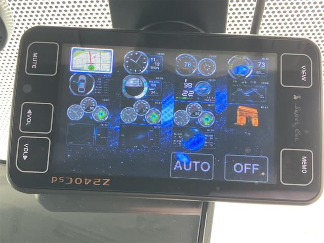 プリウス Ｓ　ハイブリッド　ＥＴＣ　バックカメラ　ナビ　ＴＶ　スマートキー　電動格納ミラー　ＣＶＴ　盗難防止システム　衝突安全ボディ　アルミホイール　ＣＤ　ＵＳＢ　ＡＢＳ　ＥＳＣ　エアコン　パワーステアリング（10枚目）