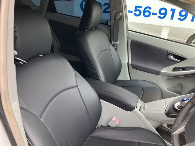 プリウス Ｓ　ハイブリッド　ＥＴＣ　バックカメラ　ナビ　ＴＶ　スマートキー　電動格納ミラー　ＣＶＴ　盗難防止システム　衝突安全ボディ　アルミホイール　ＣＤ　ＵＳＢ　ＡＢＳ　ＥＳＣ　エアコン　パワーステアリング（44枚目）