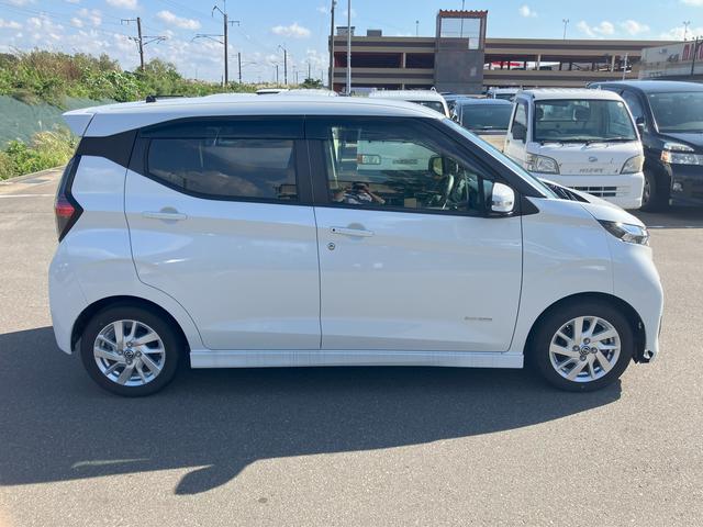 デイズ ハイウェイスターX プロパイロットエディション 純正ナビ プロパイロット 純正ナビ アラウンドビューモニター ETC エンジンスターター オートライト LEDヘッドライト LEDフォグランプ プッシュスタート オートエアコン アイドリングストップ(6枚目)