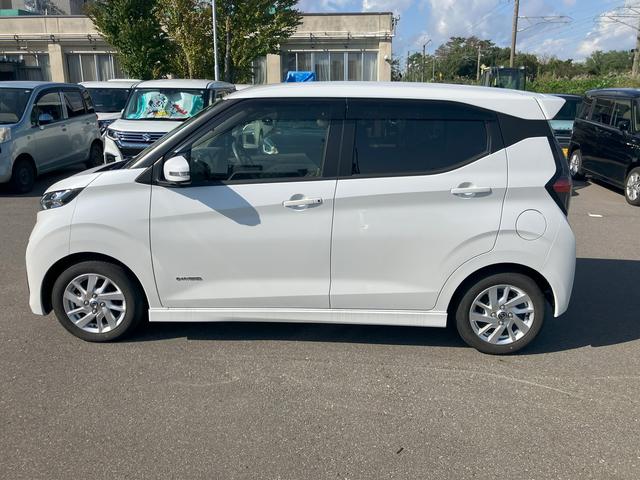 デイズ ハイウェイスターX プロパイロットエディション 純正ナビ プロパイロット 純正ナビ アラウンドビューモニター ETC エンジンスターター オートライト LEDヘッドライト LEDフォグランプ プッシュスタート オートエアコン アイドリングストップ(7枚目)