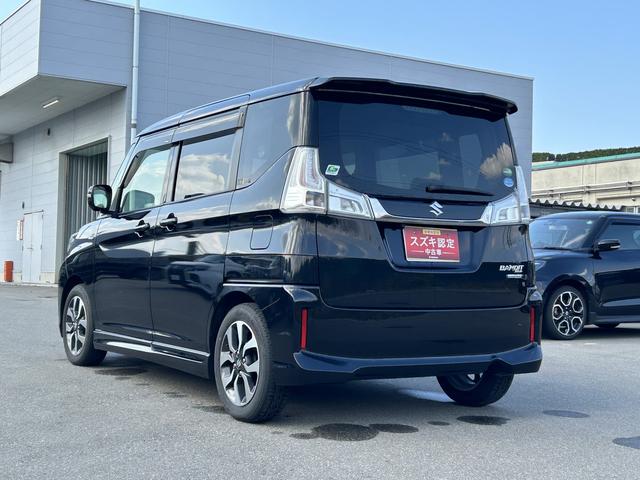 ソリオバンディット バンディットＨＹＢＲＩＤ　ＭＶ　４ＷＤ　アウトレット車　４ＷＤ　マイルドハイブリッド　デュアルカメラブレーキサポート　純正ナビ　全方位カメラ　純正ＥＴＣ　両側電動スライドドア　クルーズコントロール　シートヒーター　オートライト　ＬＥＤヘッドライト（4枚目）