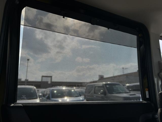 ソリオバンディット バンディットＨＹＢＲＩＤ　ＭＶ　４ＷＤ　アウトレット車　４ＷＤ　マイルドハイブリッド　デュアルカメラブレーキサポート　純正ナビ　全方位カメラ　純正ＥＴＣ　両側電動スライドドア　クルーズコントロール　シートヒーター　オートライト　ＬＥＤヘッドライト（48枚目）