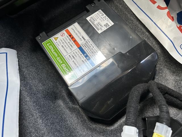 ワゴンＲスマイル ＨＹＢＲＩＤ　Ｘ　４ＷＤ　純正ナビ　全方位カメラ　コネクト　オートライト　スライドドア　純正ナビ　プッシュスタート　シートヒーター　オートエアコン　スズキセーフティーサポート　４ＷＤ　衝突被害軽減システム　アイドリングストップ　横滑り防止機能　衝突安全ボディ（62枚目）