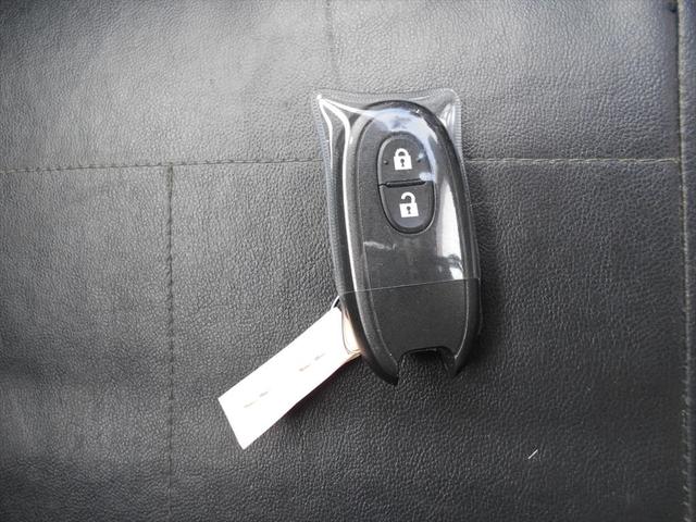 リミテッド スマートキー 14インチアルミホイール ABS ベンチシート フルフラット HID キーレスエントリー 盗難防止システム 修復歴無(17枚目)
