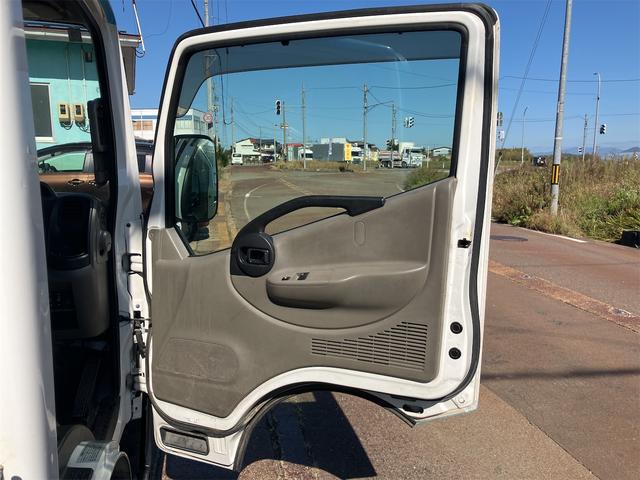 キャンターガッツ 　４ＷＤ（29枚目）