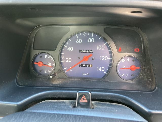 サンバートラック 4WD ダンプ MT エアコン 運転席エアバッグ(19枚目)