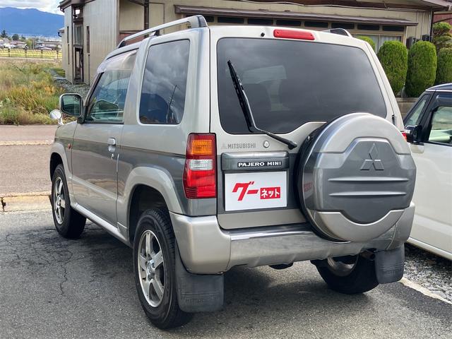 パジェロミニ VR 4WD ETC キーレスエントリー 電動格納ミラー AT ABS ルーフレール アルミホイール 衝突安全ボディ エアコン パワーステアリング パワーウィンドウ(17枚目)