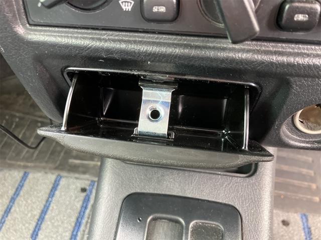 パジェロミニ VR 4WD ETC キーレスエントリー 電動格納ミラー AT ABS ルーフレール アルミホイール 衝突安全ボディ エアコン パワーステアリング パワーウィンドウ(32枚目)