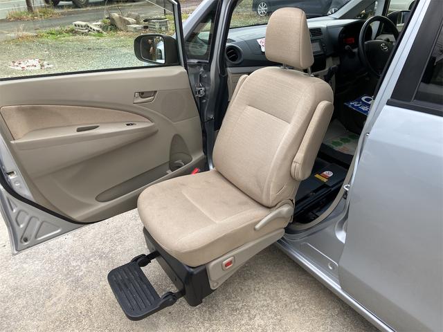 ムーヴ L SA フロントシートリフト 4WD ナビ 衝突被害軽減システム キーレスエントリー アイドリングストップ 電動格納ミラー CVT 盗難防止システム ABS ESC CD アルミホイール 衝突安全ボディ(11枚目)