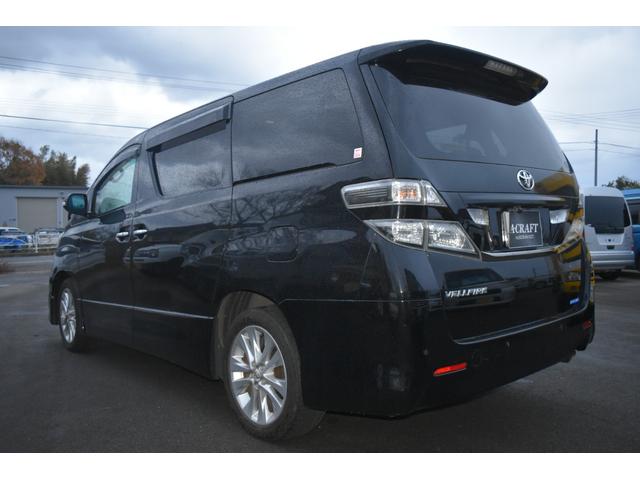 ヴェルファイア ２．４Ｚ　プラチナムセレクション　両側パワスラ　パワーバックドア　フリップダウンモニター　４ＷＤ　車検Ｒ８年１２月ワンオーナー物（7枚目）