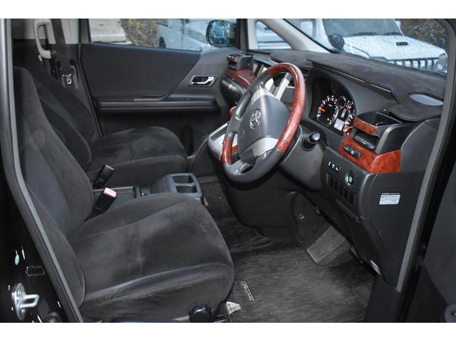 ヴェルファイア ２．４Ｚ　プラチナムセレクション　両側パワスラ　パワーバックドア　フリップダウンモニター　４ＷＤ　車検Ｒ８年１２月ワンオーナー物（8枚目）