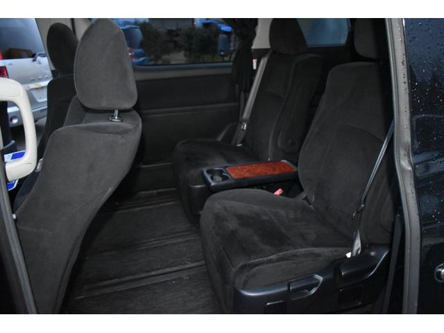 ヴェルファイア ２．４Ｚ　プラチナムセレクション　両側パワスラ　パワーバックドア　フリップダウンモニター　４ＷＤ　車検Ｒ８年１２月ワンオーナー物（17枚目）