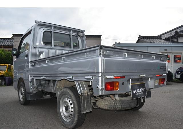 サンバートラック 　４ＷＤ　オートマ　ワンオーナー（6枚目）