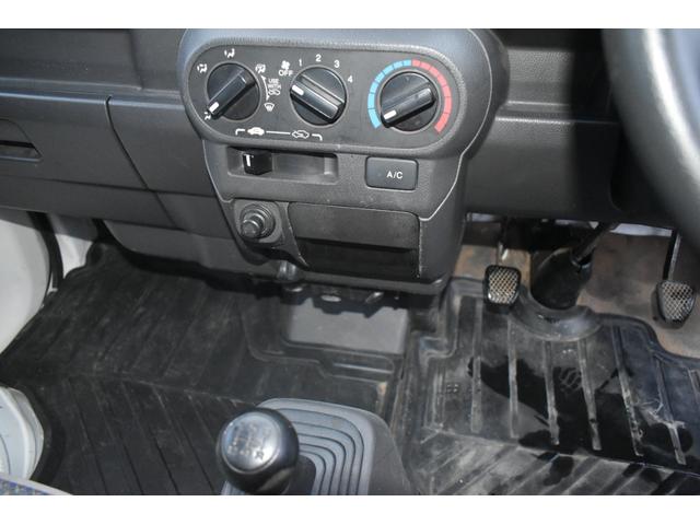 アクティトラック ＳＤＸ　４ＷＤ　エアコン　パワステ　荷台ランプ　車検Ｒ９年６月（11枚目）
