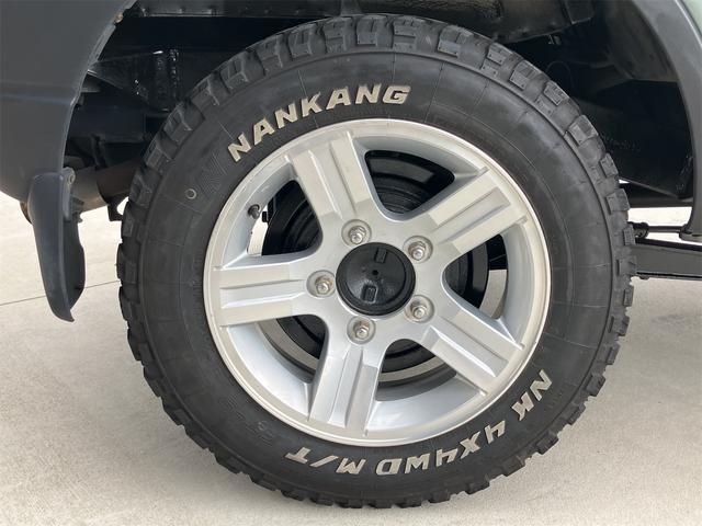 ＡＺオフロード ＸＣ　４ＷＤ　キーレスエントリー　電動格納ミラー　ターボ　ＡＴ　ＡＢＳ　ＣＤ　ルーフレール　アルミホイール　衝突安全ボディ　エアコン　パワーステアリング　パワーウィンドウ（20枚目）