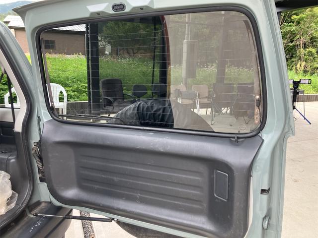 ＡＺオフロード ＸＣ　４ＷＤ　キーレスエントリー　電動格納ミラー　ターボ　ＡＴ　ＡＢＳ　ＣＤ　ルーフレール　アルミホイール　衝突安全ボディ　エアコン　パワーステアリング　パワーウィンドウ（37枚目）