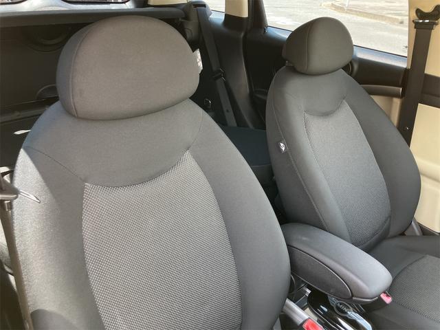 ＭＩＮＩ ワン　クロスオーバー　ＥＴＣ　バックカメラ　ナビ　ＴＶ　オートライト　アルミホイール　キーレスエントリー　電動格納ミラー　ＣＶＴ　盗難防止システム　ＣＤ　ＡＢＳ　ＥＳＣ　エアコン　パワーステアリング　パワーウィンドウ（36枚目）