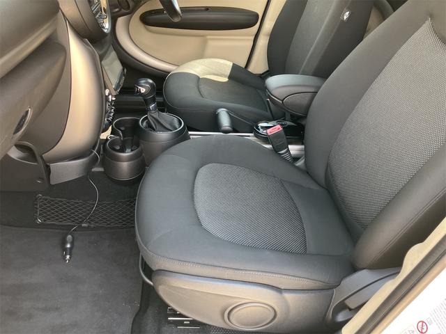 ＭＩＮＩ ワン　クロスオーバー　ＥＴＣ　バックカメラ　ナビ　ＴＶ　オートライト　アルミホイール　キーレスエントリー　電動格納ミラー　ＣＶＴ　盗難防止システム　ＣＤ　ＡＢＳ　ＥＳＣ　エアコン　パワーステアリング　パワーウィンドウ（43枚目）