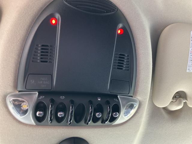 ＭＩＮＩ ワン　クロスオーバー　ＥＴＣ　バックカメラ　ナビ　ＴＶ　オートライト　アルミホイール　キーレスエントリー　電動格納ミラー　ＣＶＴ　盗難防止システム　ＣＤ　ＡＢＳ　ＥＳＣ　エアコン　パワーステアリング　パワーウィンドウ（44枚目）